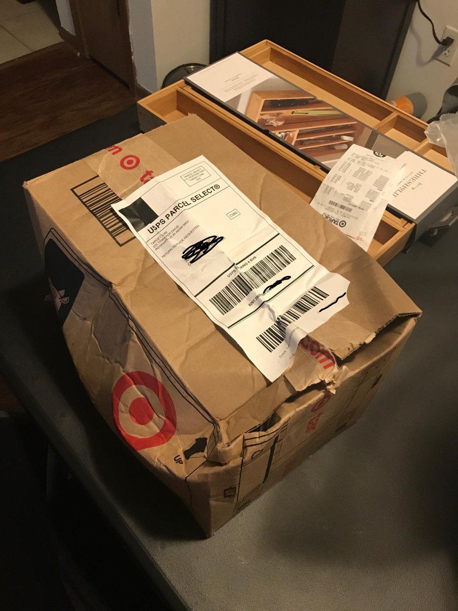 BigRed2012's tweet image. .@USPS I'm sorry, but how is this acceptable? This is the 5th package in the last 2 months I've received like this (This is the best looking one). Did you just play hot potato with a truck with it? #Unacceptable #USPSIsADisgrace @USPScares #LikeTheyActuallyCare