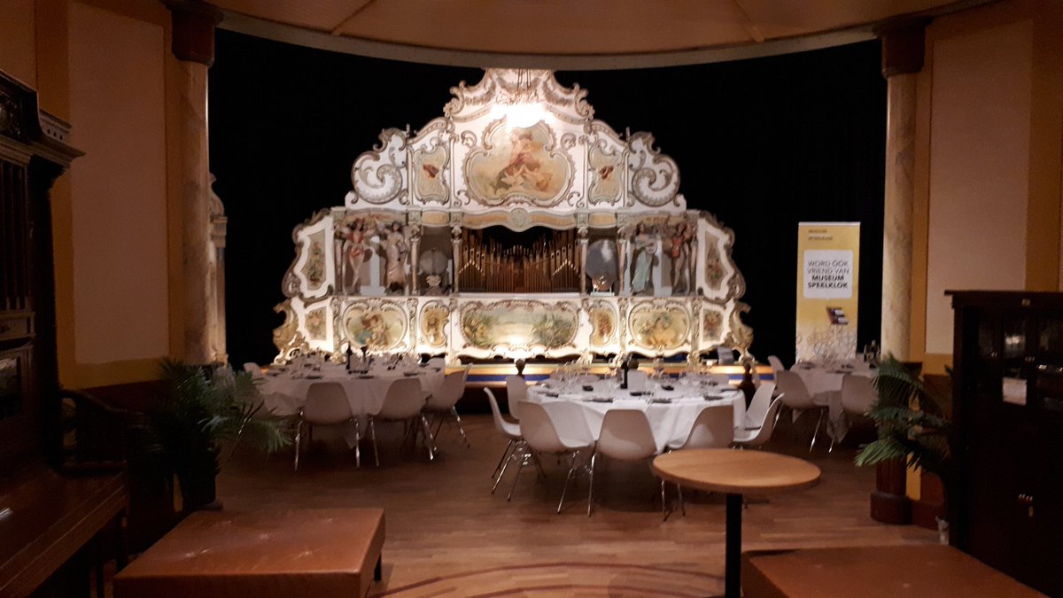 CatalysisCon's tweet photo. A perfect end of day three of our post #EuropaCat2019 meeting: A well prepared dinner served in a stunning ballroom @MuseumSpeelklok #catalysisconnected https://t.co/bCM82H3BVl