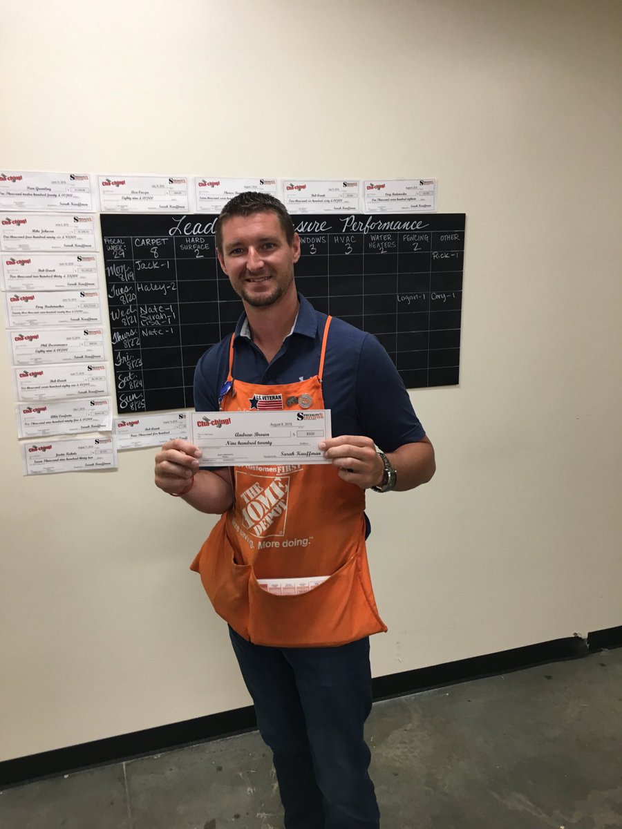 jcatbsu's tweet photo. Great job Drew for receiving a CHA-CHING check #drivingservices ⁦@AndrewB71540413⁩ ⁦@skauffman78⁩ ⁦@BPlantenberg⁩ ⁦@Brittany81288⁩ ⁦@P_Rod2024⁩ https://t.co/qYhVmLz6k0