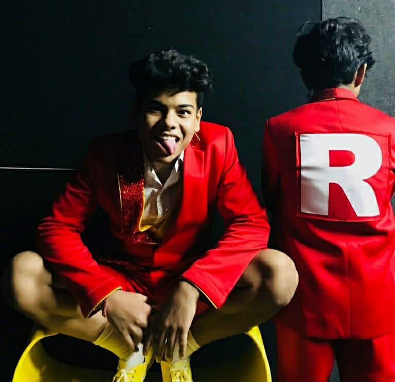 ritikbboyrocket's tweet photo. 🤘💪
#ritik #ritikdiwakar #ritikbboyrocket #bboyrocket #ritikiamhiphopkids #iamhiphipkids https://t.co/poB3V2hj5g
