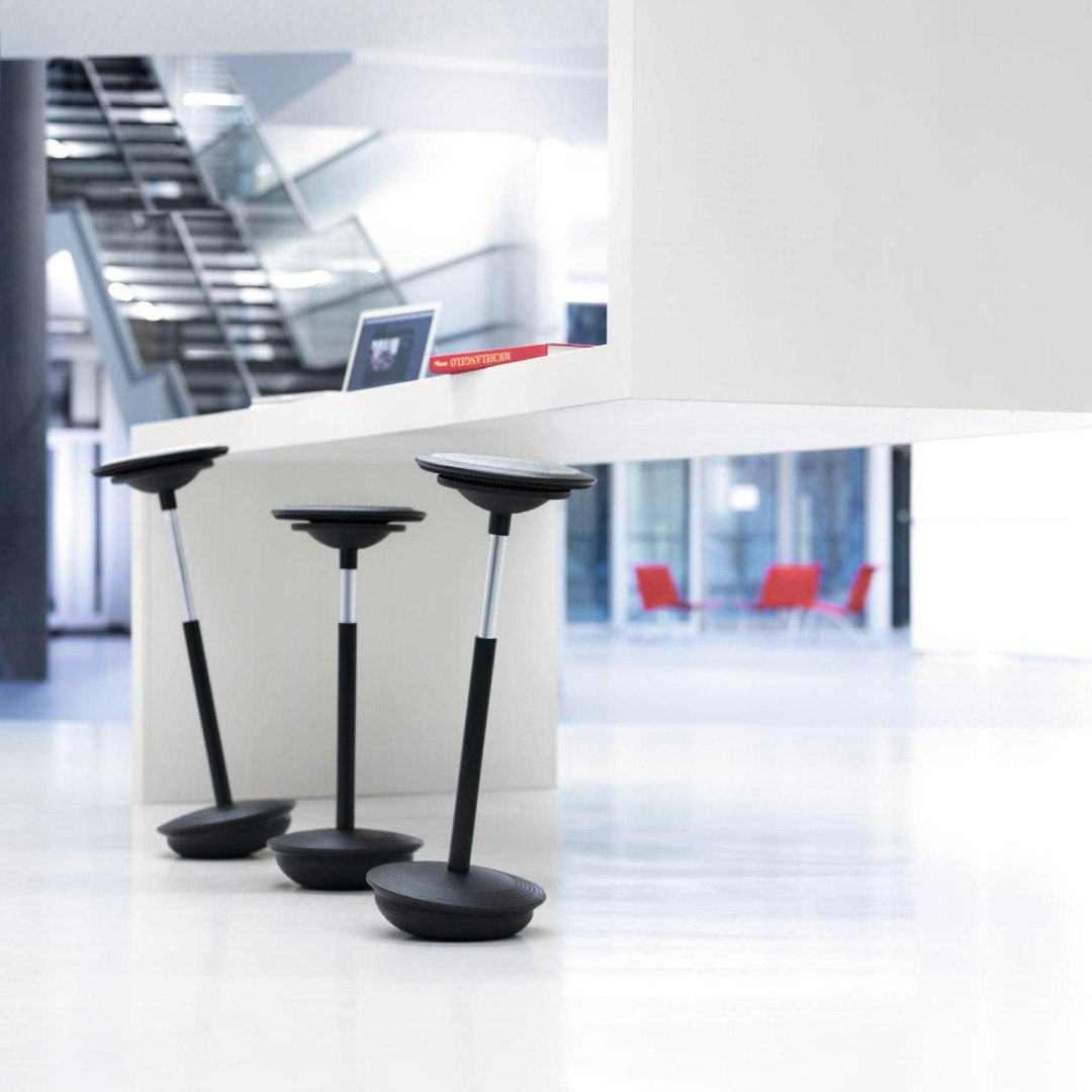 ancifurn's tweet photo. Look at this fabulous solution for the office.  It's called Stitz 2 by Wilkhahn.  It helps you relax but still keep your muscles engaged while in a meeting or working at your standing desk.  https://t.co/15q21TN4F9 Check out the video!
.
.
#ancillaryfurniture
#behealthy
#walkhahn https://t.co/xNKOzWrQwS