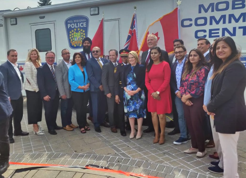 SoniaLiberal's tweet photo. Our govt delivered on our promise to better keep illegal guns off our streets by passing legislation that ensures better background checks & licensing,best practices in record keeping & the safe transportation of guns - which @AndrewScheer has recklessly stated he wants to repeal https://t.co/q7ThXJ5nL1