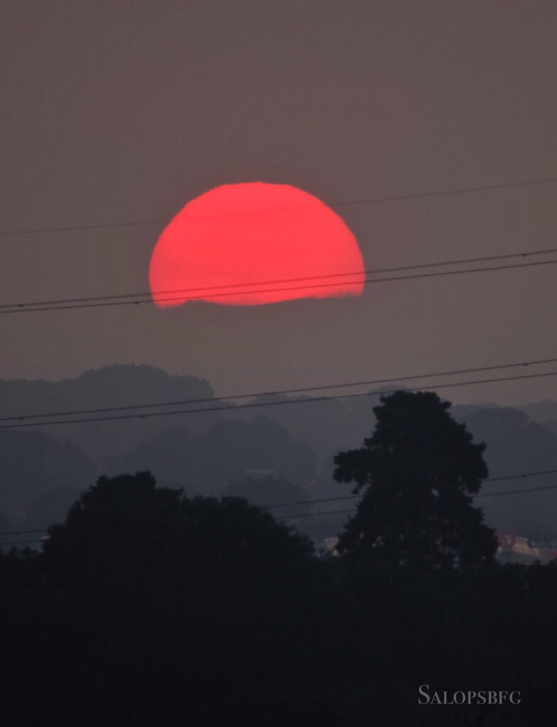 <a href="/myshropshire/">My Shropshire</a> <a href="/MyShrews/">MyShrews</a> <a href="/AtShrewsbury/">At Shrewsbury</a> <a href="/VisitShropHills/">Visit Shropshire Hills</a> the perfect sunset to end a perfect bank holiday weekend ❤️