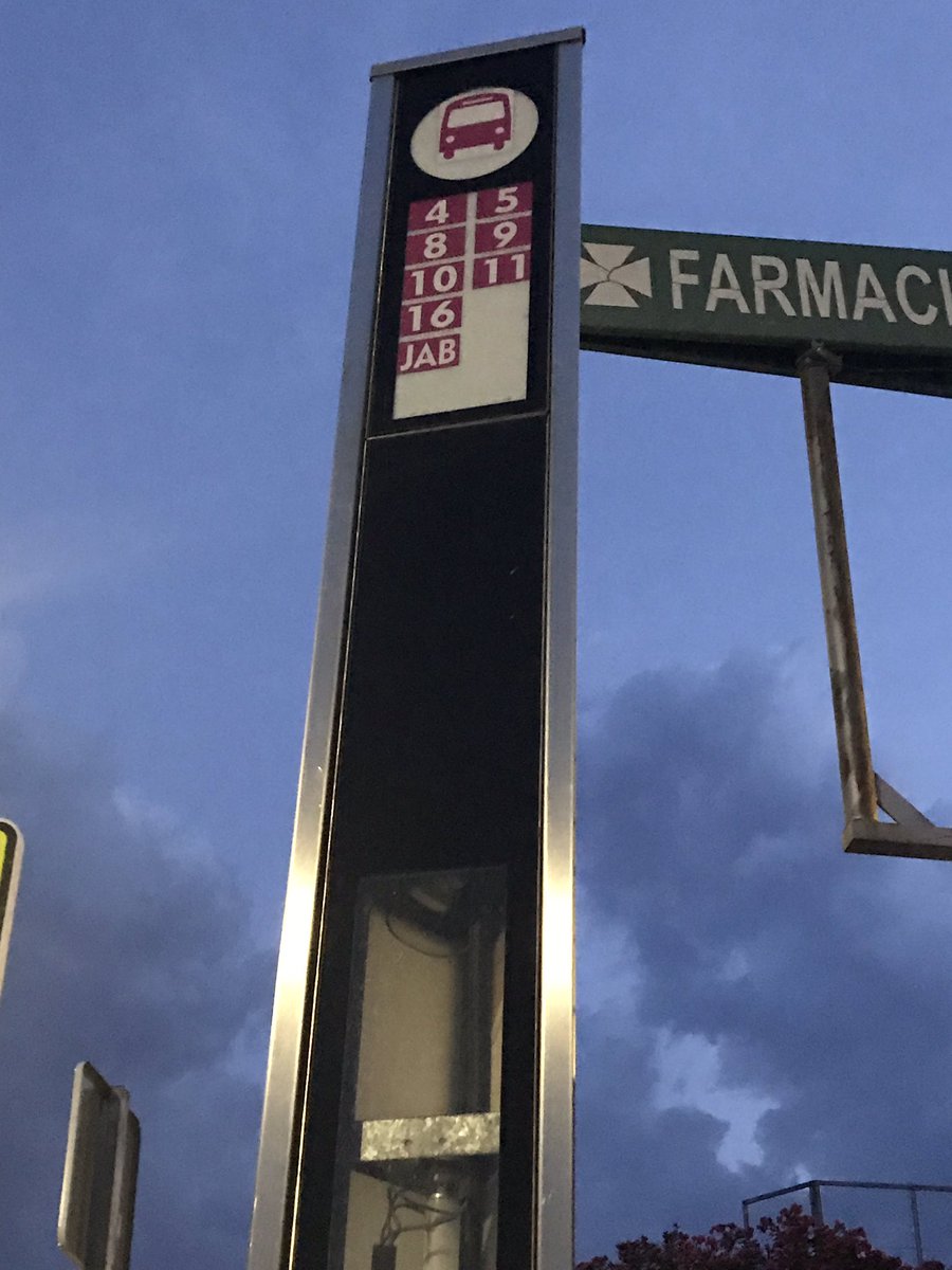 Xauen_77's tweet photo. Estar en una parada y que pase de largo el autobús nº 16 cuando pone que es parada suya, ME ENCANTA!! @Juliomillanjaen 
Es que no ha hecho NI AMAGO de parar y dar explicación.¡¡DA ASCO #AUTOBUSESCASTILLO y ahí lo mantienen..porque “quieren” la ciudad. ¡QUERERLA MEJOR Y NO TANTO! https://t.co/UMLuNeFXZB