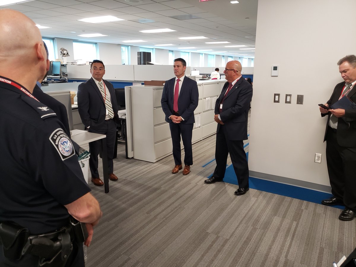 FBIAtlanta's tweet photo. SAC Chris Hacker welcomes @CBP Director of Field Operations Donald Yando and his executive staff to #FBI Atlanta. We're in this together #Partners https://t.co/VKDC3lhHnR