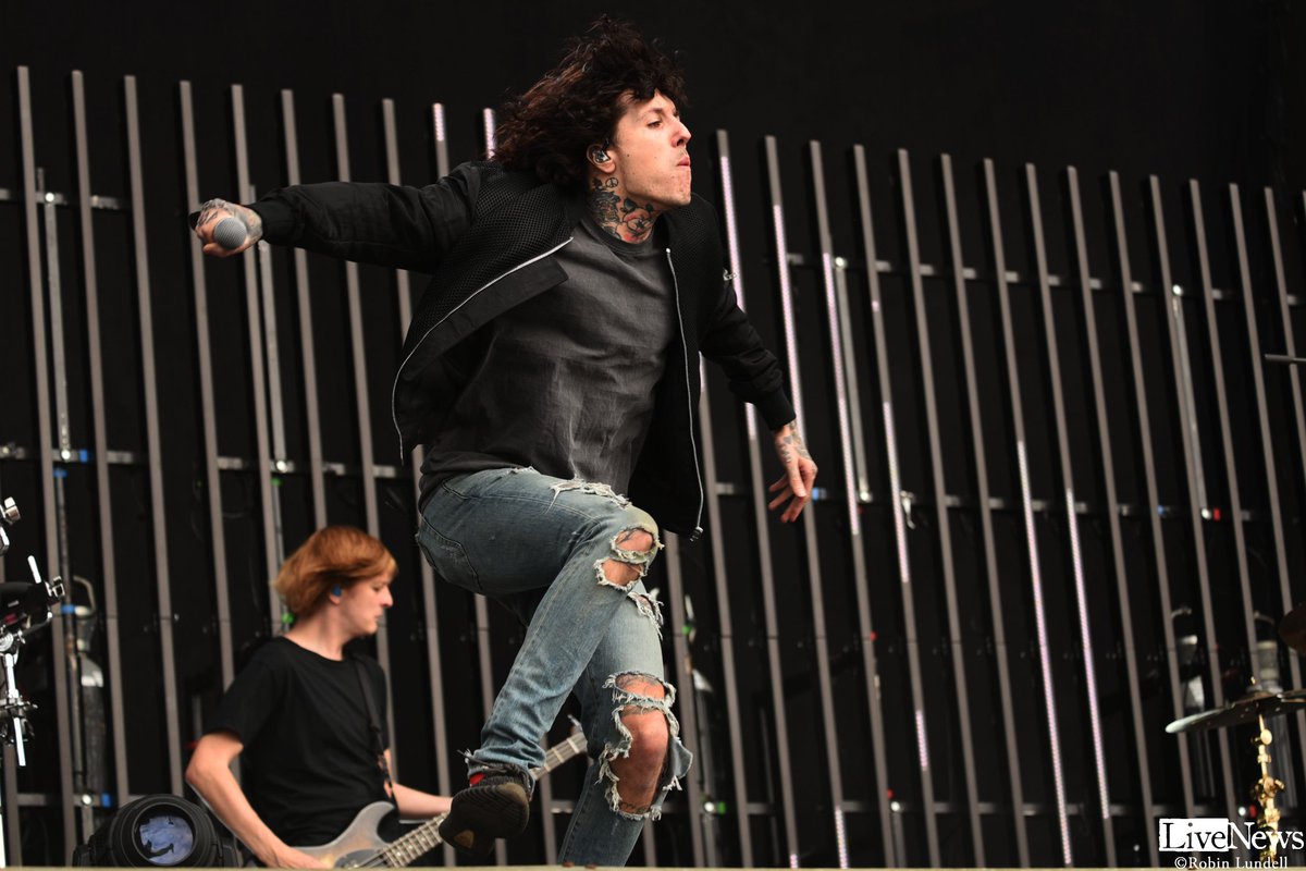 Mr_Syko's tweet photo. Bråvalla Festival — 2016
@olobersyko
#bringmethehorizon #bmth #bmthofficial #bmthlyrics #bmthquotes #bmthfan #bmthfans #thatsthespirit #bmthconcert #bmthlive #amobmth #oliversykes #oliversykesbmth #oliverscottsykes https://t.co/kN0Jdxk8Cc
