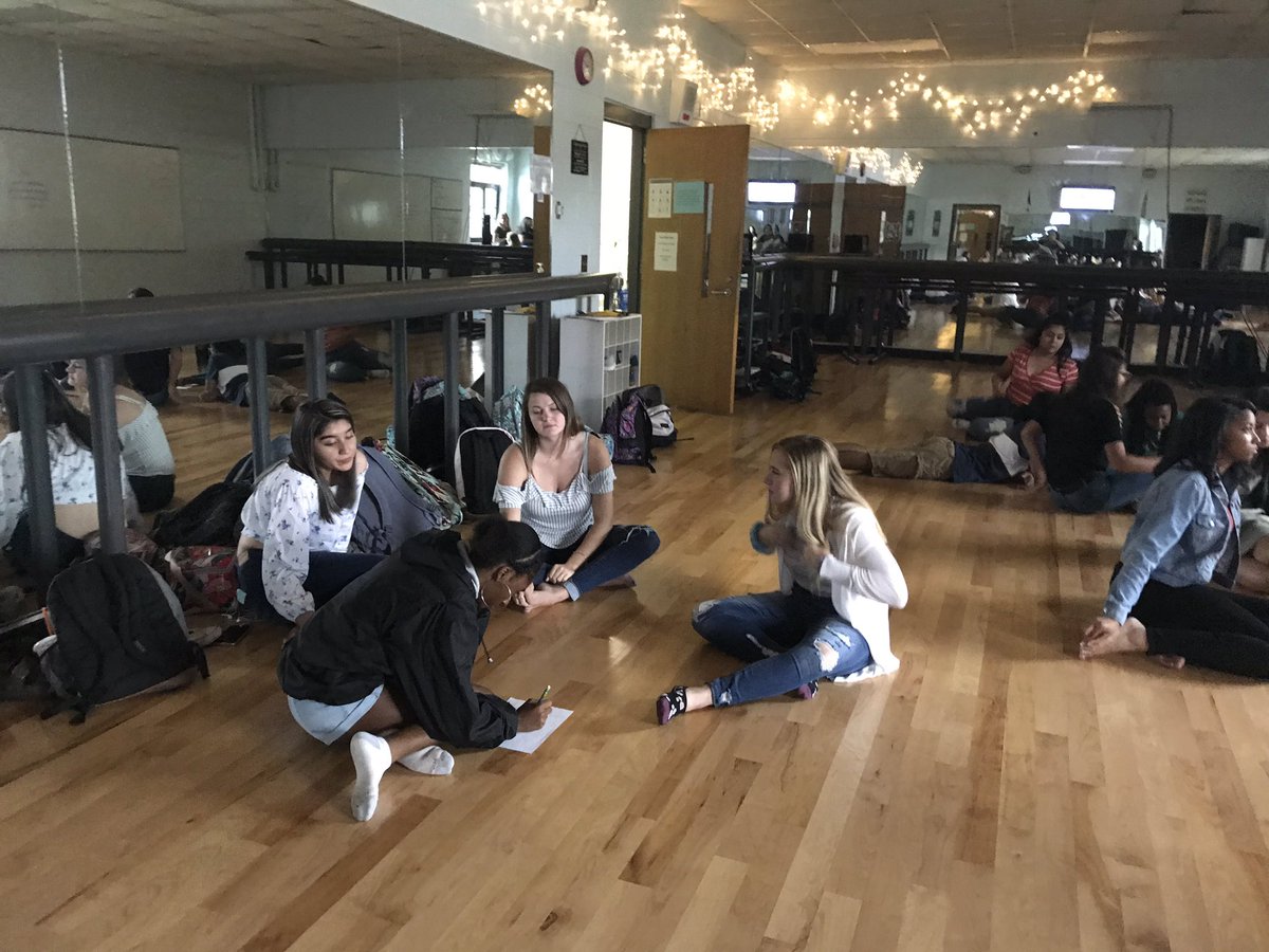 EHHSDance's tweet photo. Dancers working breaking down PRIDE in the dance classroom. #EHHSARTS #EHHS #dance https://t.co/kSPJkDA98V