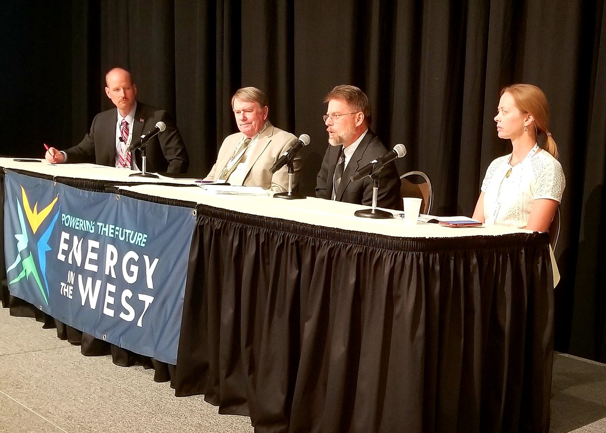 EventsApg's tweet image. Discussing SMRs and other emerging nuclear opportunities at #Energy in the #West conference in Boise #Idaho. Bear Prairie, @IdahoFallsPower; Doug Hunter, @SmartEnergy1; Michael Miller, @NuScale_Power and Dr. Shannon Bragg-Sitton @INL. #energyinthewest #nuclearpower