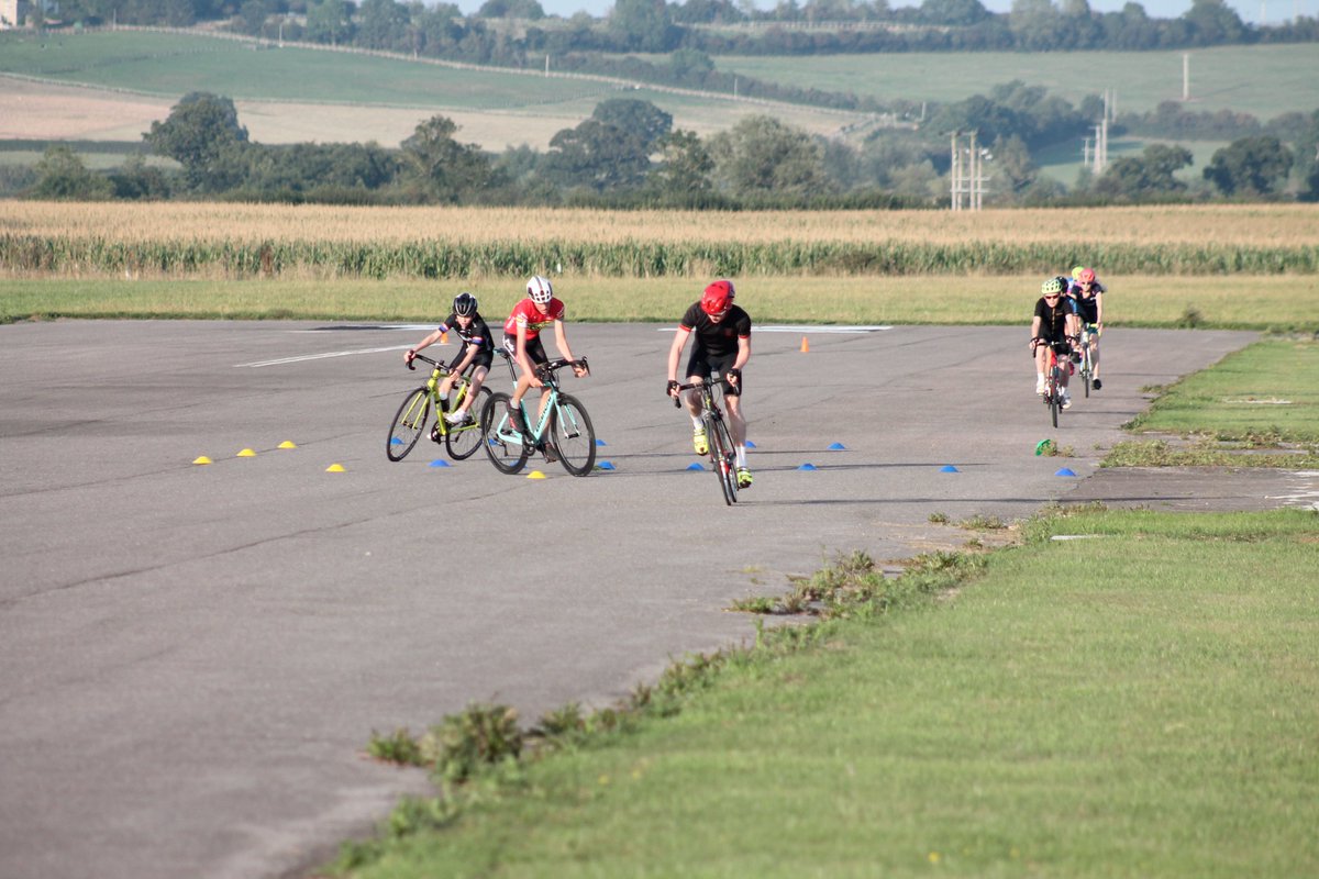 D_White_Coach's tweet photo. #Bike #skills #training session this evening #cornering #deadturns #lotslearnt #Triathlon
Well done to all #Focused #progress https://t.co/cvDd4BfZXv