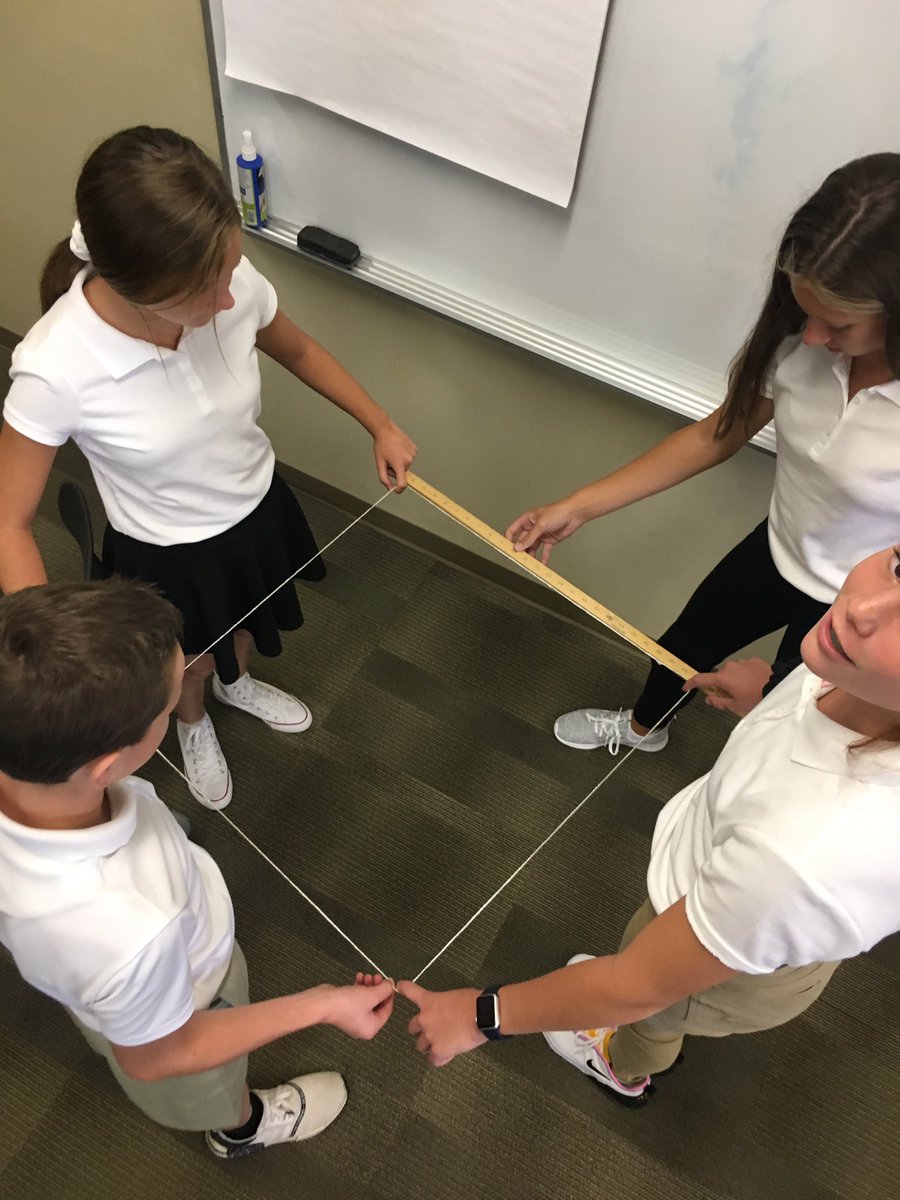 TriciaJMayer's tweet photo. Building shapes on our first day. #cvcsfirstday #wim https://t.co/9PuVUKjjmH