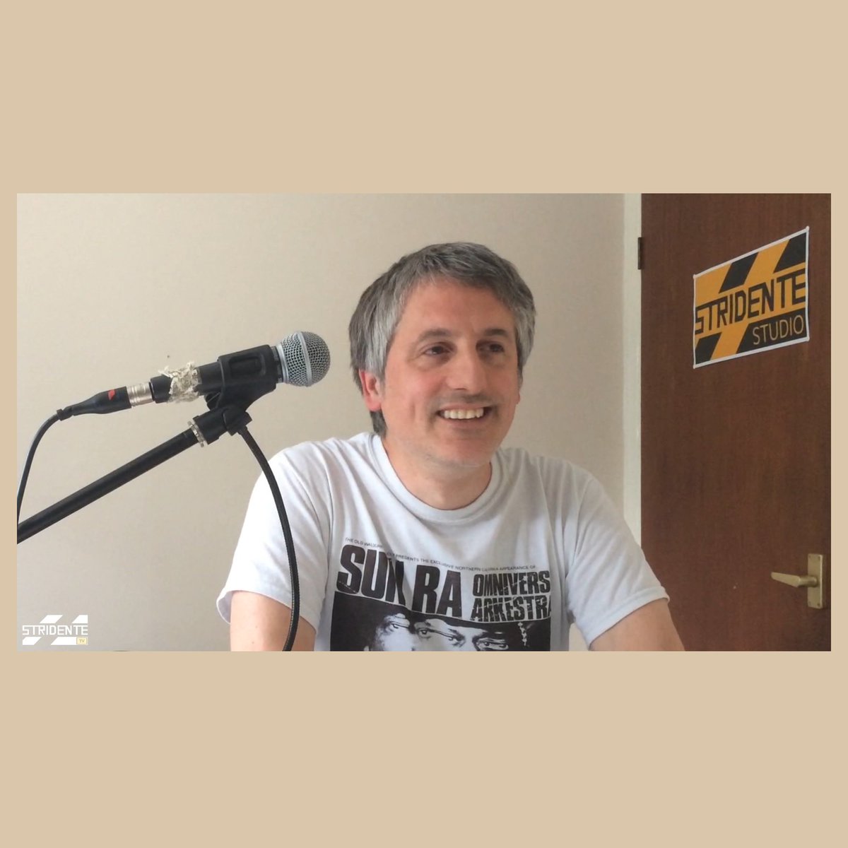 StridenteMusic's tweet photo. #StridenteMeets Justin Paton! Available on YouTube https://t.co/Qz1Ew2VZ8d and MixCloud https://t.co/hEJVDcdQRz

#stridente #nowtheband #london #uk #mottomotto #synthpop #funk #acidhouse #indiemusic #synthesizers #pop #dance #spacerock #krautrock #dj #housemusic #techno #noise https://t.co/hfQVfzw61E