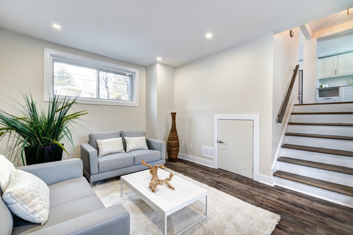 MySmartInsure1's tweet photo. Basement to attic, garage to shed our policies are digitally matched for the optimum coverage for your home. Are you a new homeowner in #Texas? Contact us today for a policy: https://t.co/7Bn2JDKaeX 🏡 #insurance #smarthome #safety https://t.co/7VnGFm4GHo
