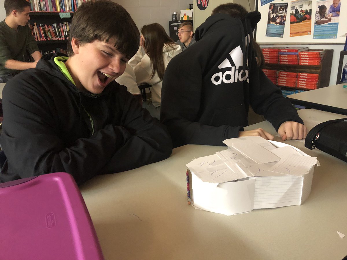 NWtracydryer's tweet photo. Building houses and developing sales pitches in 3rd hour. #teamwork #publicspeakingpractice #handson #nwcs1920 https://t.co/FcXfGL8Rkk