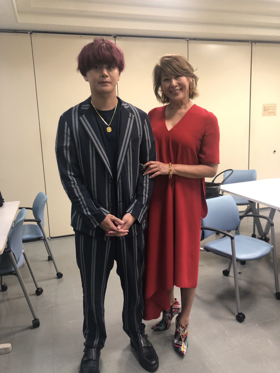 ট ইট র アワーソングス クリエイティブ 公式 山田親太朗 マネージャーです 今日はなんとお母さんの 山田美加子 さんと親子共演でした まさかのあの人も登場 情報解禁お楽しみに ট ইট র アワーソングス クリエイティブ 公式 山田親太朗 マネージャーです 今日はなんとお母さんの 山田美加子 さんと親子共演でした まさかのあの人も登場 情報解禁お楽しみに