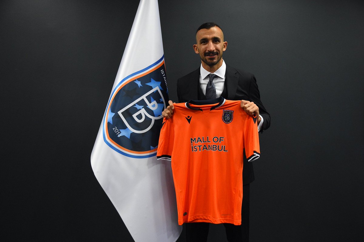 "Mehmet Topal ile ilgili şunu net söylemek isterim ki, ülkemizde hiçbir takım forması giymeyecek. Fenerbahçe formasıyla veda etti... Kesinlikle Avrupa'da oynayacak!" (via <a href="/leventumit_erol/">𝓛𝓮𝓿𝓮𝓷𝓽 𝓤̈𝓶𝓲𝓽 𝓔𝓻𝓸𝓵</a>)