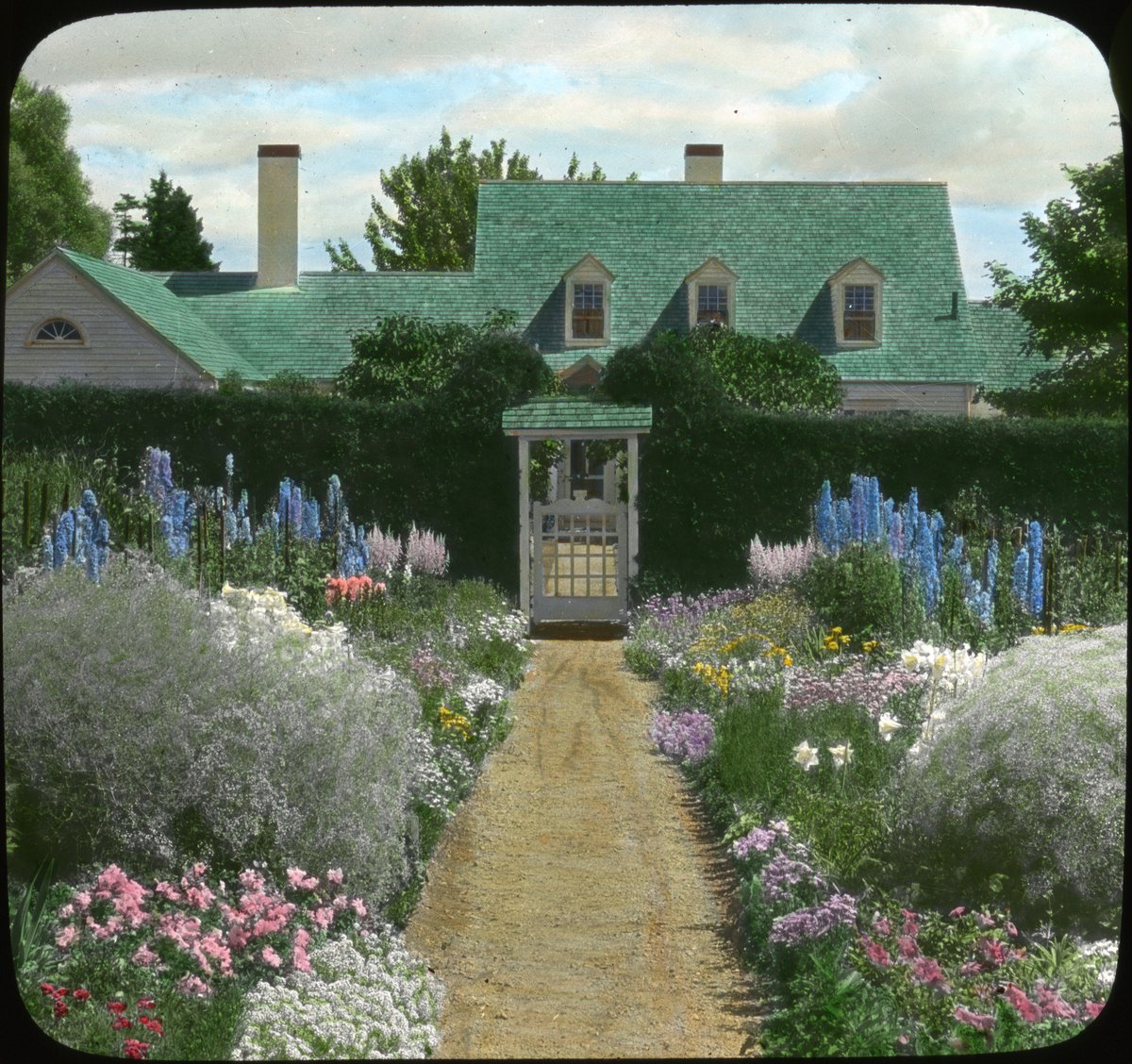 Landscape architect Beatrix Farrand woman founder American Society Landscape Architects notable ... Landscape architect Beatrix Farrand woman founder American Society Landscape Architects notable ... on Beatrix Farrand
id=63895