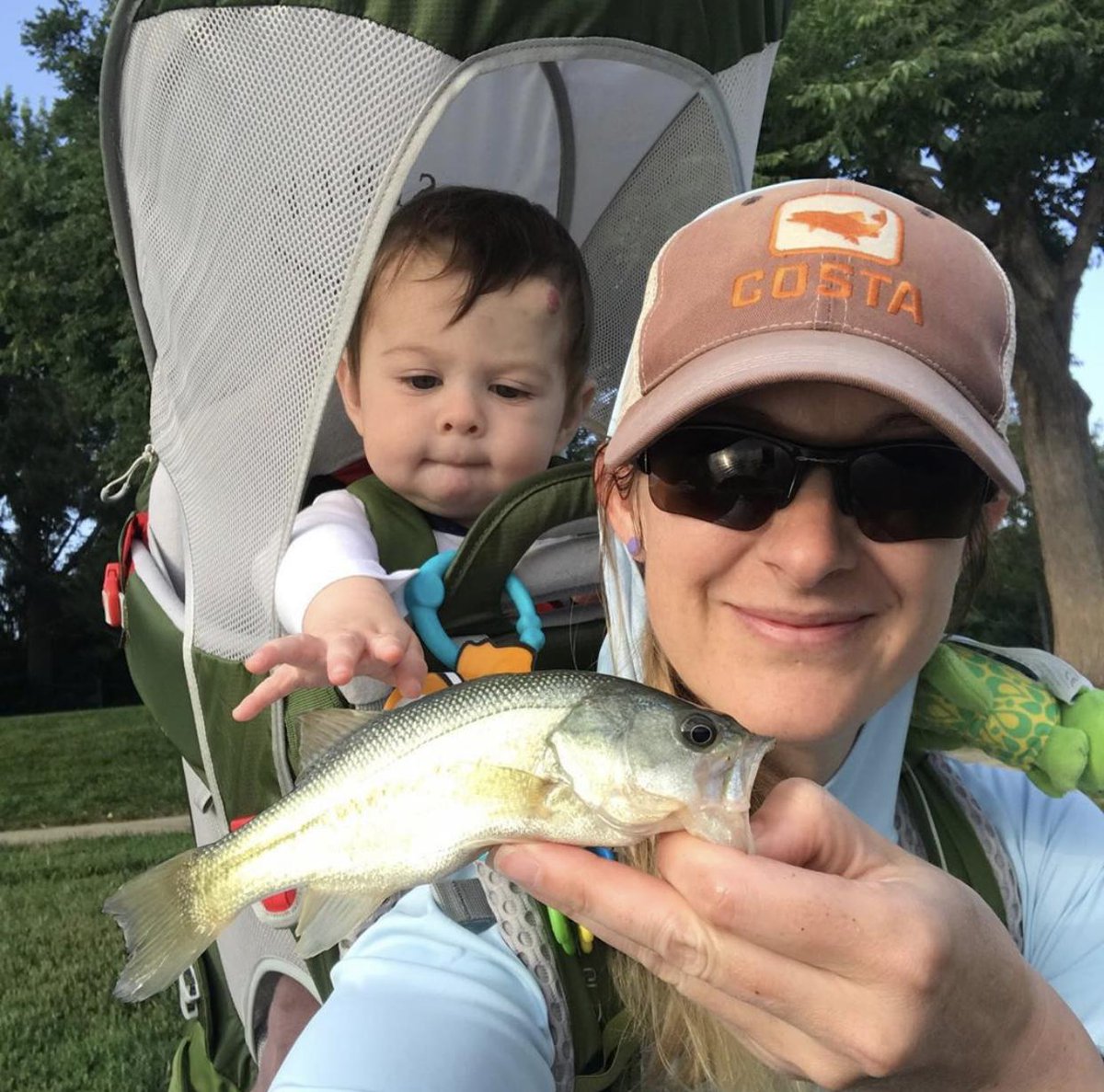 anglersall's tweet photo. Love this photo, shared from our favorite #supermom, Brittany.
#anglersall #flyfishing #flyfishcolorado #flyfishinglifestyle #takeakidfishing #bassonthefly https://t.co/15zAR2A0iu