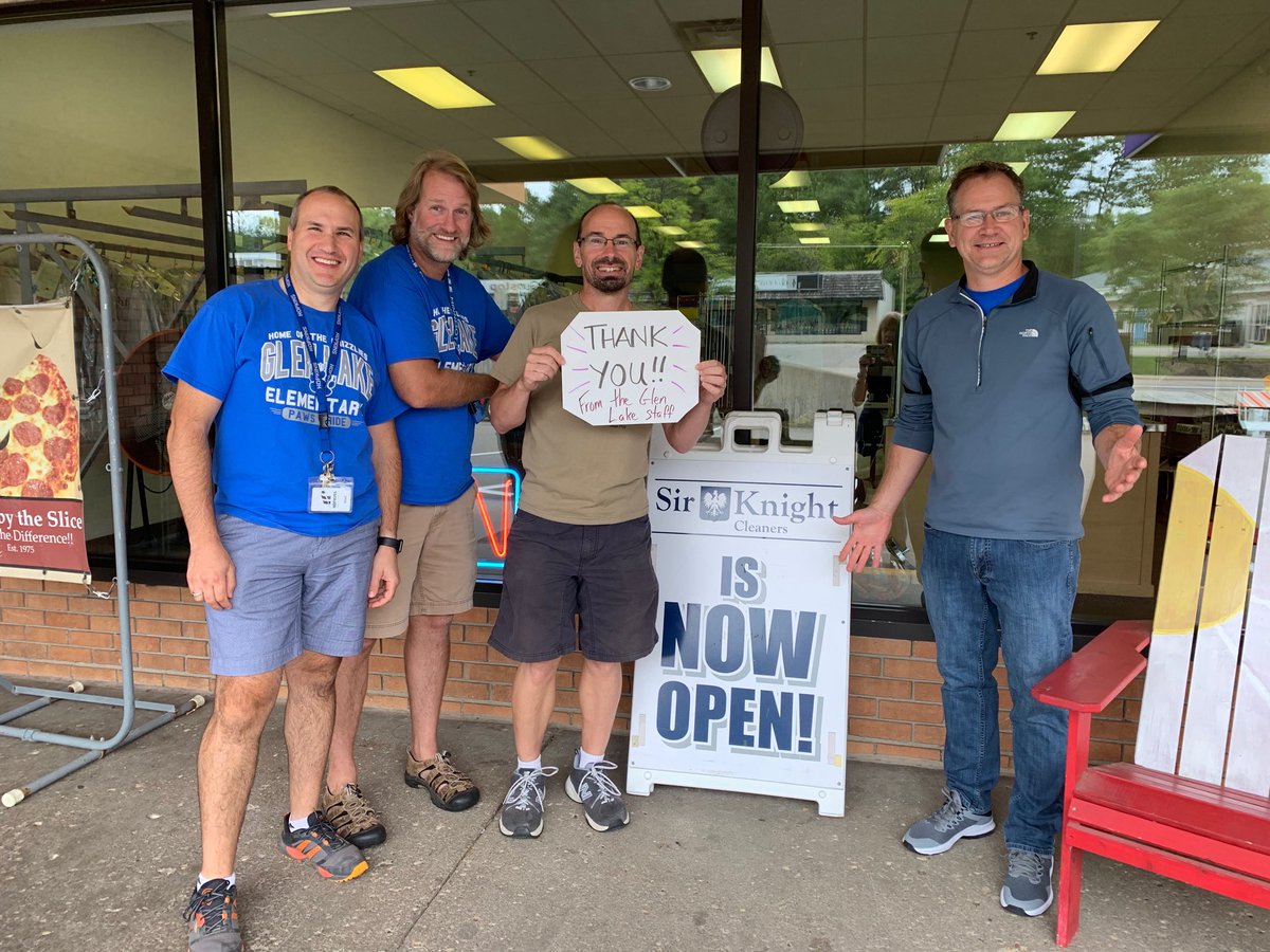 Scott_Stillman's tweet photo. ⁦@GlenLake270⁩ #glhunts thank you for sponsoring Glen Lake Elementary https://t.co/XxmjHX205F