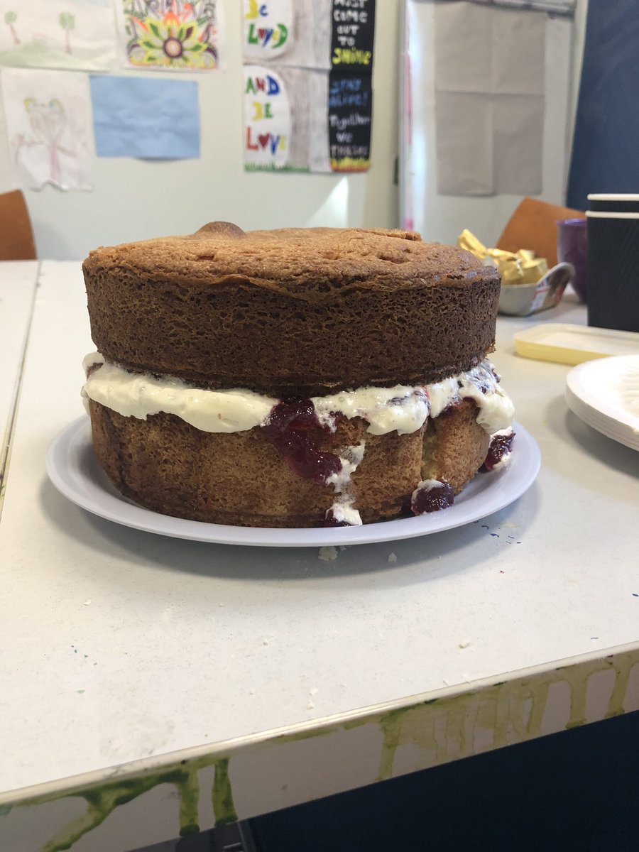 Nursey_Nic's tweet photo. Move over Delia! You have some competition from @LGH_AmberPICU! #bakinggroup #allthecalories https://t.co/aDY0JlIuOb