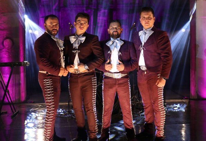 MXMMariachi's tweet photo. Deseamos que estén teniendo un buen inicio de semana! https://t.co/PSEyob8VI5