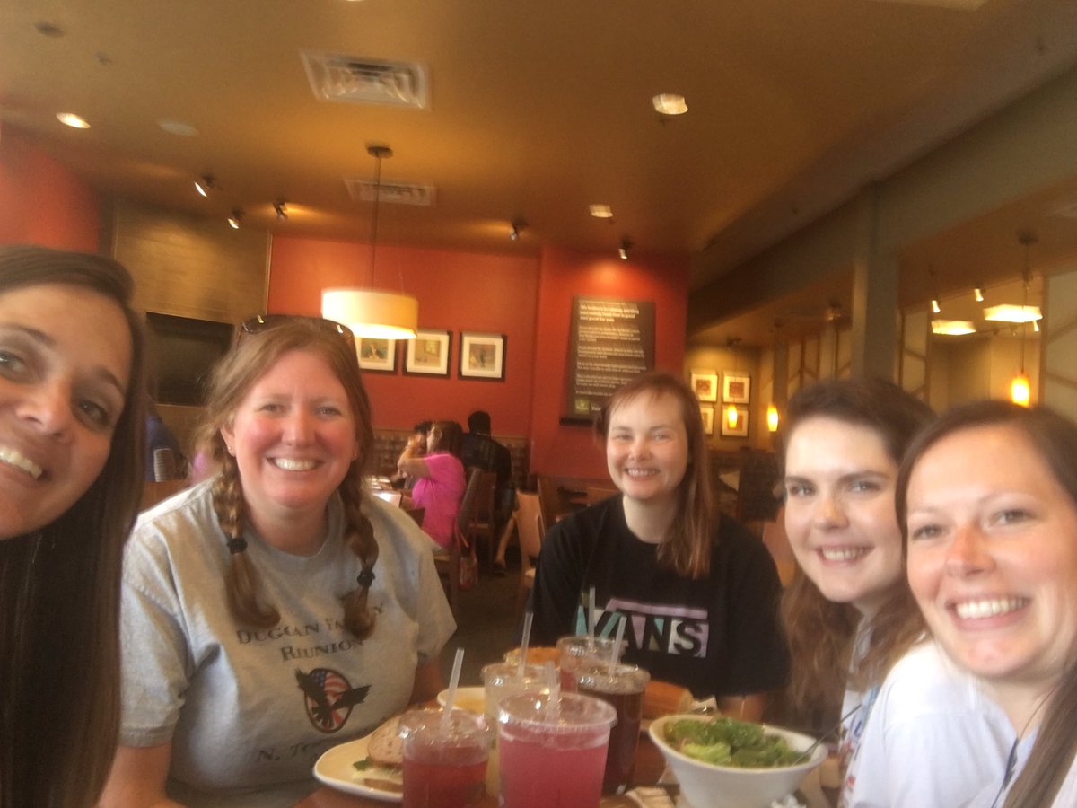 FCPSWES4thgrade's tweet photo. https://t.co/VXmg0B2Y1j