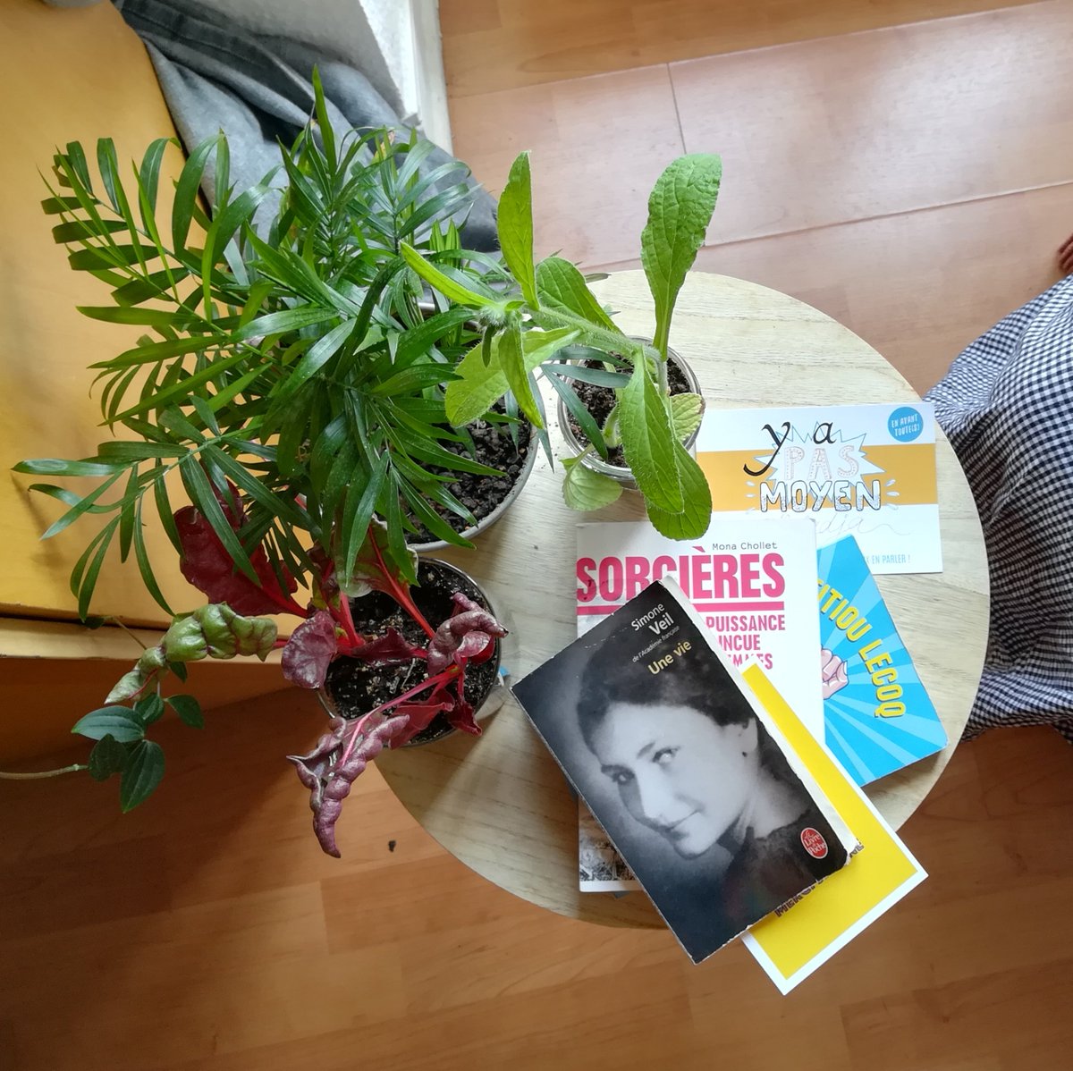 Hé l'épisode 5 du podcast <a href="/MerciSimoneArt/">MerciSimone</a> vient de sortir ! Et si vous avez le temps, vous pouvez aller écouter les autres femmes fortes que nous avons interviewé : Paola, Aliette, Ouarda, Alexia et Marianne. Tous les épisodes sont sur <a href="/iTunes/">iTunes</a>, @deezer et les applis de #podcast