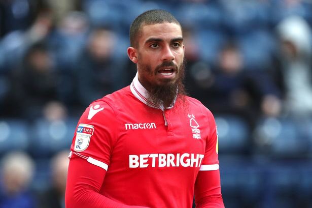 toffeefan1976's tweet photo. Right, let’s end this debate once and for all. Who’s the better English striker? RT for Lewis Grabban, Like for Andy Carroll #nufc #nffc https://t.co/4aybfBPyq6