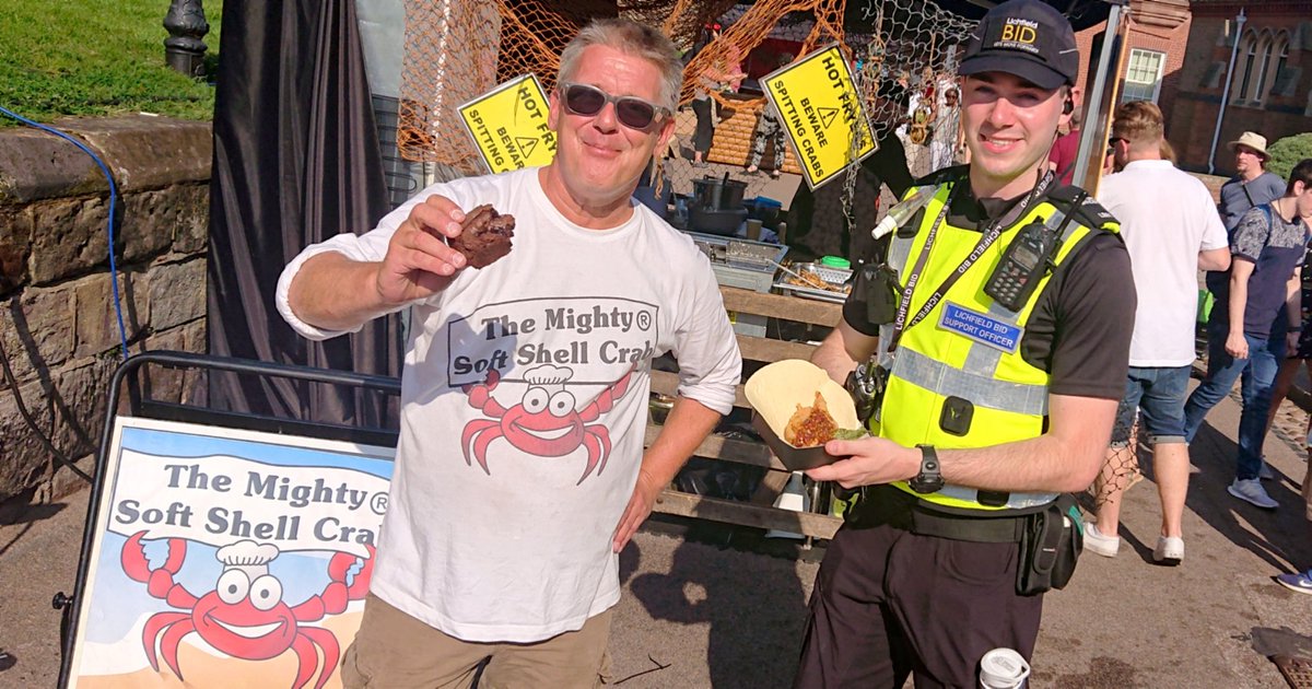 Special thanks to Nick and Chef <a href="/NickSoftshell/">Nick “ the crab “ 🦀😂</a> for giving us delicious crab wraps at the end of a busy shift 🙏
Really appreciate the generosity! 🦀
#LichFoodFest19 #CommunityEngagement