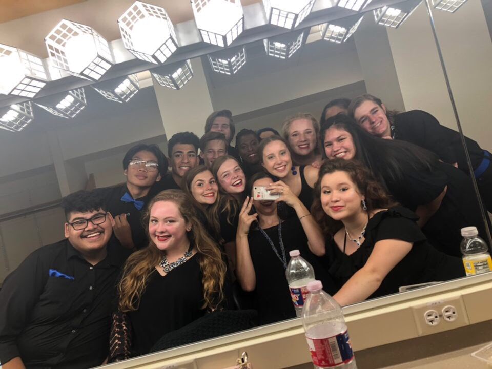 MacArthurChoir's tweet photo. Pfc had the honor of performing at the Tobin Center last night! Thank you for representing MacArthur so well!! #1gr8thngneisd #tmea100 #itstartswithmusic @neisdfinearts #discovernortheast https://t.co/ItRHCjOshJ
