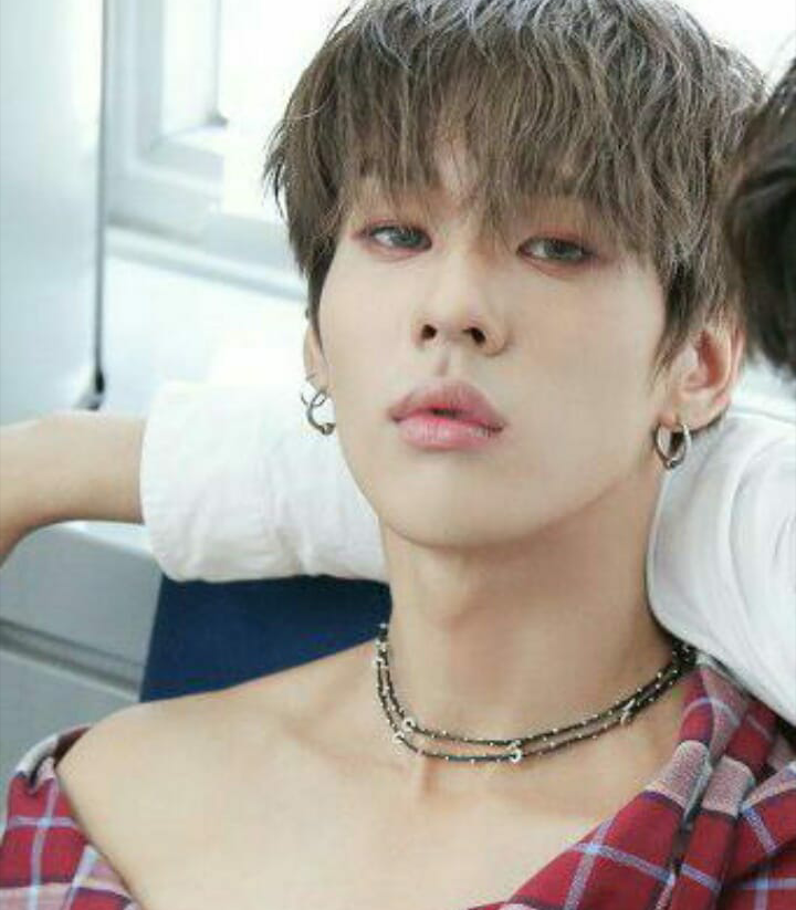 yuggieuwu's tweet photo. THIS IS SO BAD BUT I COULDNT DO BETTER IM SO SAD anyways I love Ungjae with all my heart โค๐ท
#ifselcaday #imfactselcaday https://t.co/bwMxDUkSQs