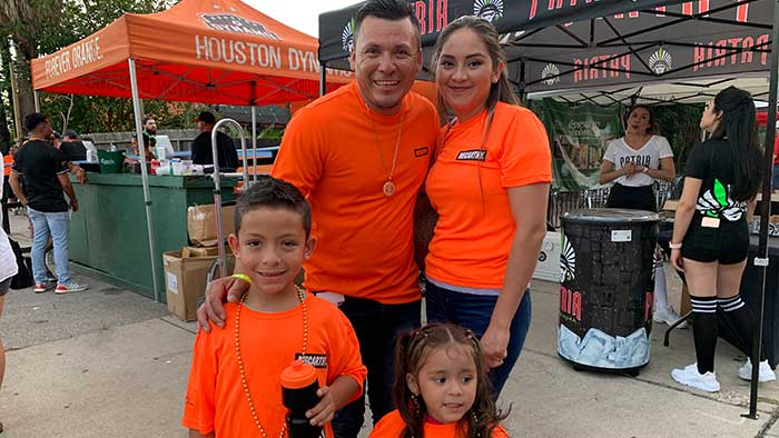 McCarthyBuild's tweet photo. McCarthy Houston hosted its 2nd Annual #Craft Professional Appreciation Event at the @HoustonDynamo soccer game. We truly value their hard work and all they do in our effort "To be the best builder in America!" #craftprofessional #construction https://t.co/cvwVQAt3eL