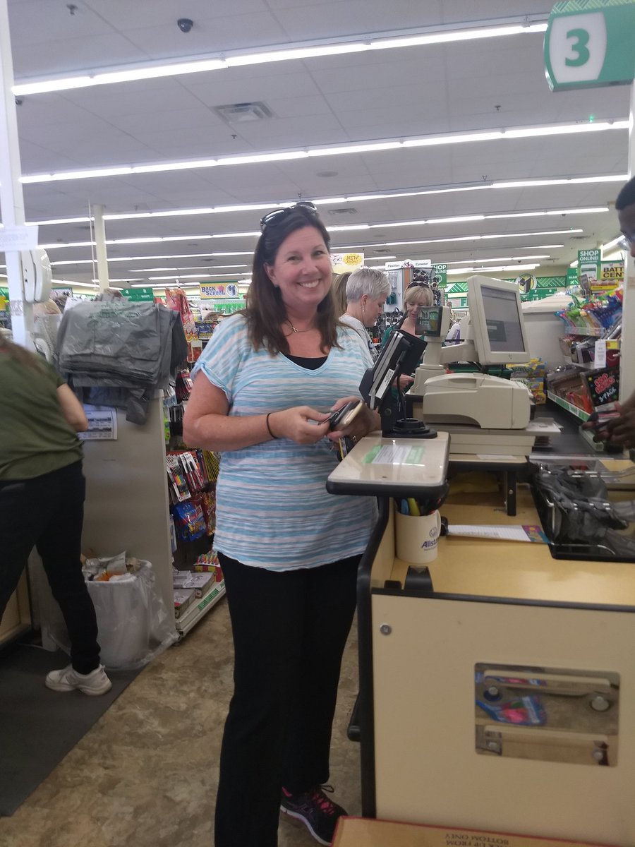 fcpswespk_'s tweet photo. In case you didn't believe we actually bought things. 🛍️🛒 @WESLions1 #oneteamwes https://t.co/PULpKbSNCh