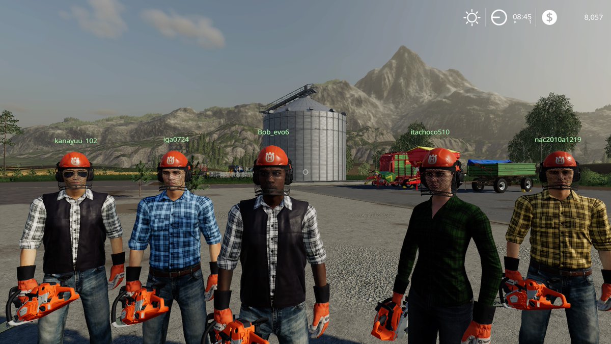 minamikaze_mix's tweet photo. 本日のわんぱく小僧さん達です(^.^)
てか、更にオブジェ化が進んだww 
#FarmingSimulator19
#FS19mod無しマップ
#MMYA https://t.co/rxvwlhj74B