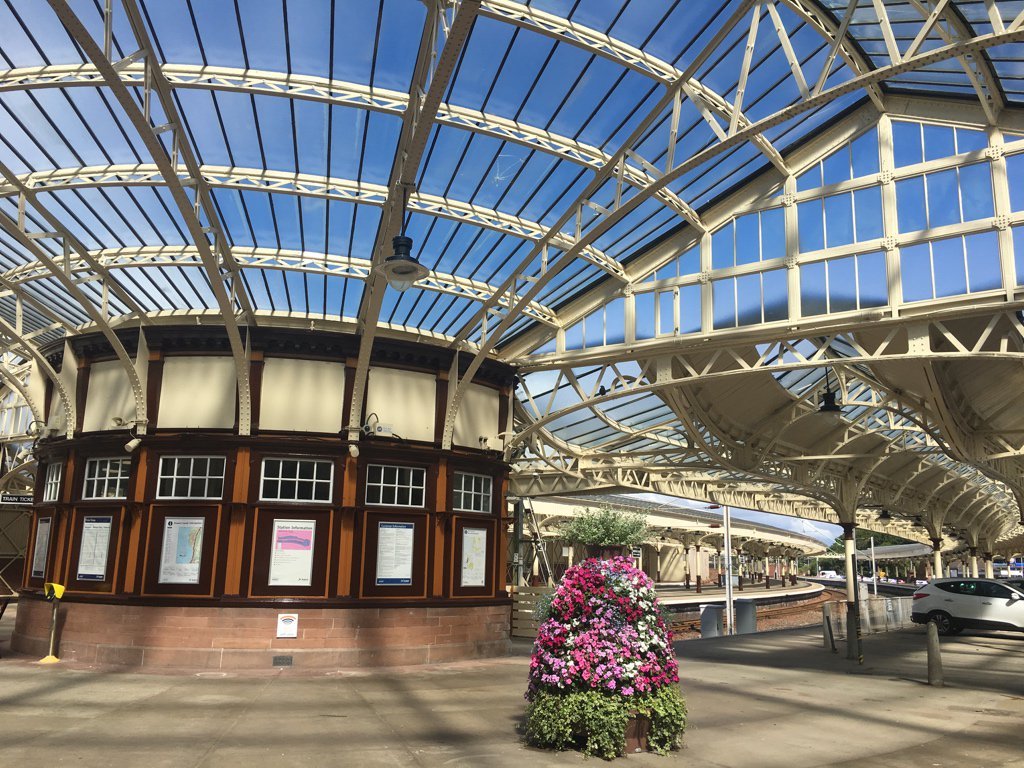 .Its not long now until the first in a new series going behind the scenes on Scotland's Railway.

So, who will be watching "The World's Most Beautiful Railway" on More4 tonight at 9pm ?

Use #BeautifulRailway and let us know what you think.