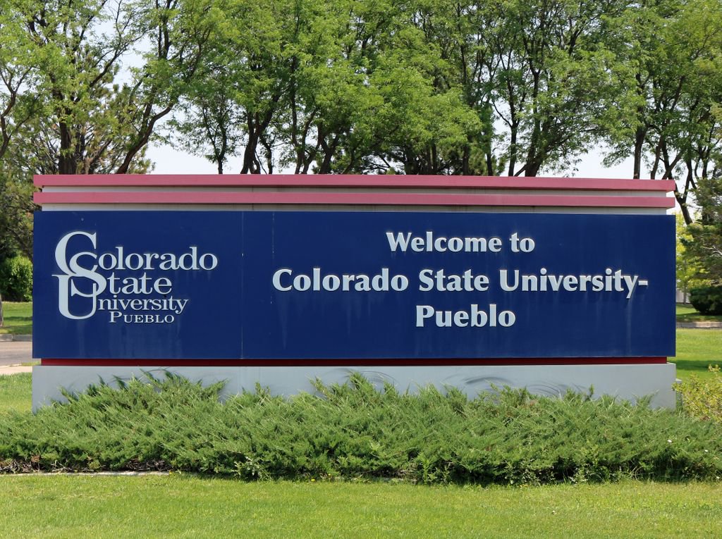 CannifyUS's tweet photo. We are excited to announce collaboration with a colleague at the Institute of Cannabis Research at CSU-Pueblo! Our goal is to educate patients on efficacy and tolerability of #cannabis-based products, starting off with a deep dive into #Cannify database. Stay tuned! https://t.co/YcFwIpGNVF