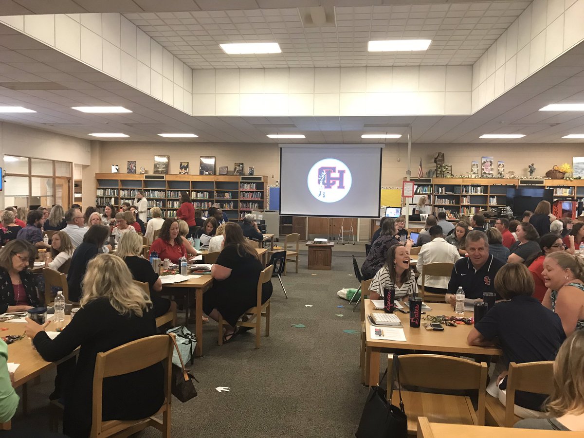 ColonialHtsHigh's tweet photo. Welcome back CHHS staff.  We are looking forward to a great 2019-2020 school year.  Nothing like time with colleagues/friends, administration and staff in costumes, and @ChickfilA biscuits to get the week going. https://t.co/TJ6cnIlyrH