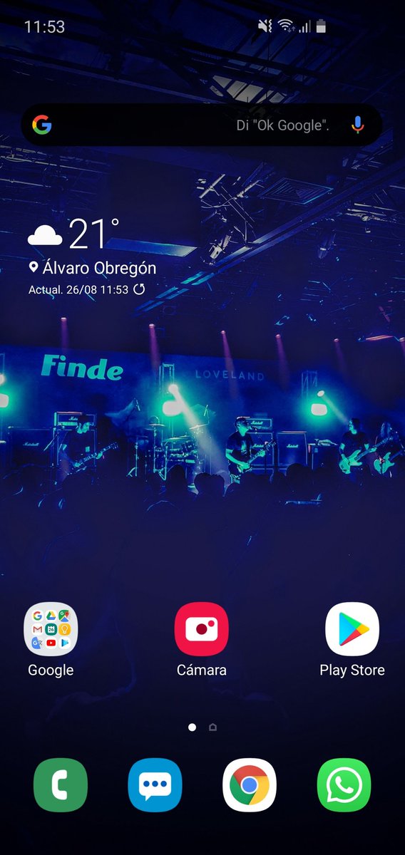 garnavh's tweet image. Esta bien chida la foto de fondo que traigo *u*. Aún traigo el hype de ayer @FindeBand