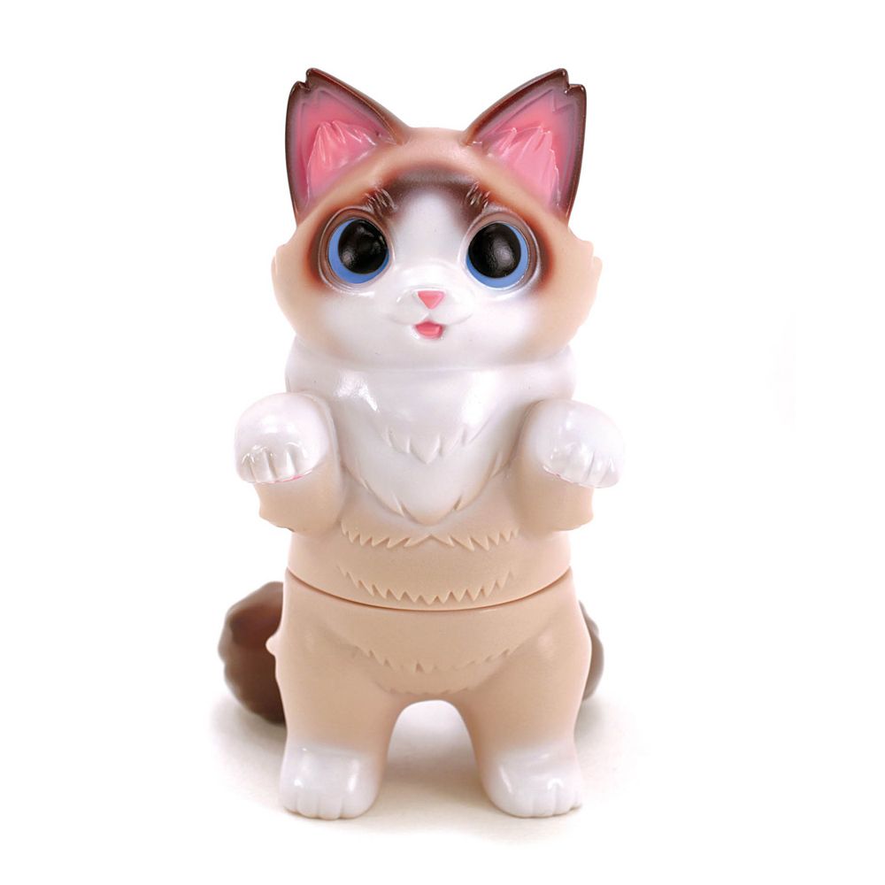 _myplasticheart's tweet photo. Cat lovers rejoice! New releases by @konatsu_tunacan now available at https://t.co/1C8SIhuMCg #negora #shibara #konatsu #chagara #fishboat #designertoys #arttoys #myplasticheart #kitty #sofubi
https://t.co/s9Z5vAHOEU https://t.co/bpmkuVuwrt