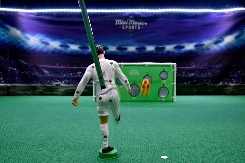 MiniMasterSport's tweet image. It's okay @jimmybullard you can practise your technique using our 'State-Of-The-Art' top bins accuracy training simulator 😉

TOP BINS EVERY TIME IN NO TIME! 👌👌👌

#SoccerAM #TrickShotTuesday #BetterLuckNextTime
@SoccerAM