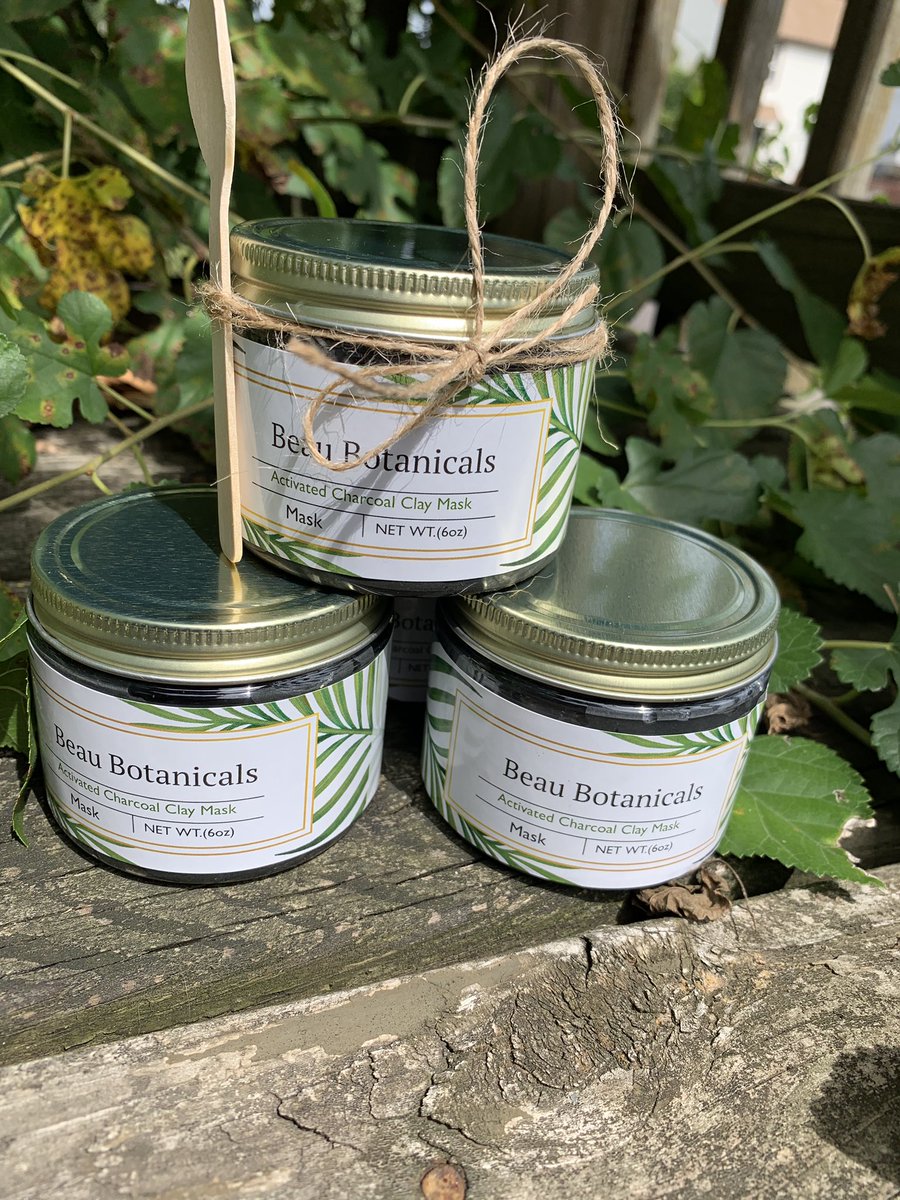 BotanicalsBeau's tweet photo. Coming correct all year! 🌿
Green Tea Exfoliator &amp; Activated Charcoal Mask are available for purchase 😬 
Inbox for purchases website will be back up tomorrow ❤️ https://t.co/Ot2u5YT6F8