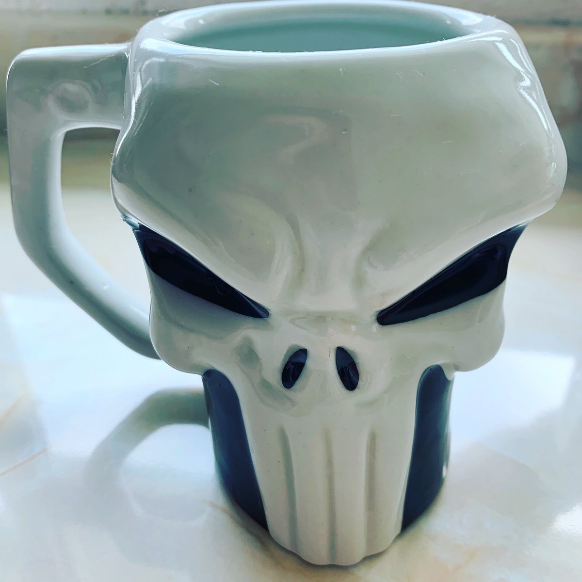 Mil_usos's tweet photo. COFFE PUNISHEDDDDD !!!!! #Onebatch https://t.co/RYvd48xlTY