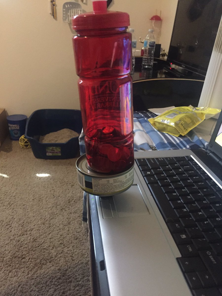 Chase_Moore_'s tweet photo. My very professional auto-clicker device https://t.co/SnA6UkohqO