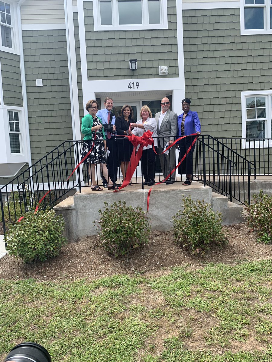 CTDeptHousing's tweet photo. Commissioner Mosquera-Bruno along with Commissioner Delphin-Rittmon of DMHAS, attended the ribbon cutting of the ‘The Elms’ in Bristol. The renovatedfacility is affordable supportive housing units for Veterans. #DOH #DMHAS #veterans https://t.co/hFLQD8jkXJ