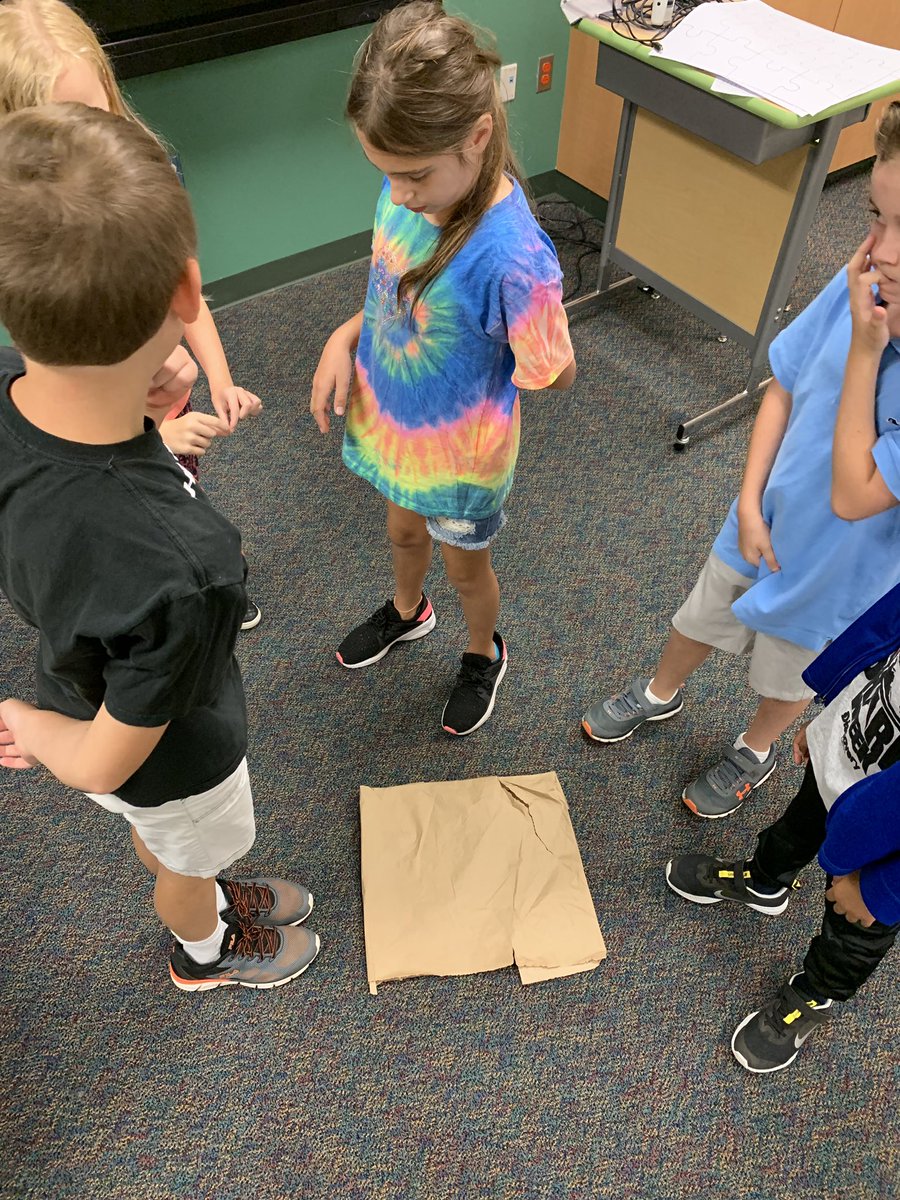 MooreQuest's tweet photo. Welcome back to Quest! Can you fit your entire team on this square of paper??? We are using logic, grit and teamwork to kickoff the year! @WGESdragons #thegrove https://t.co/bL6eNoZcjW
