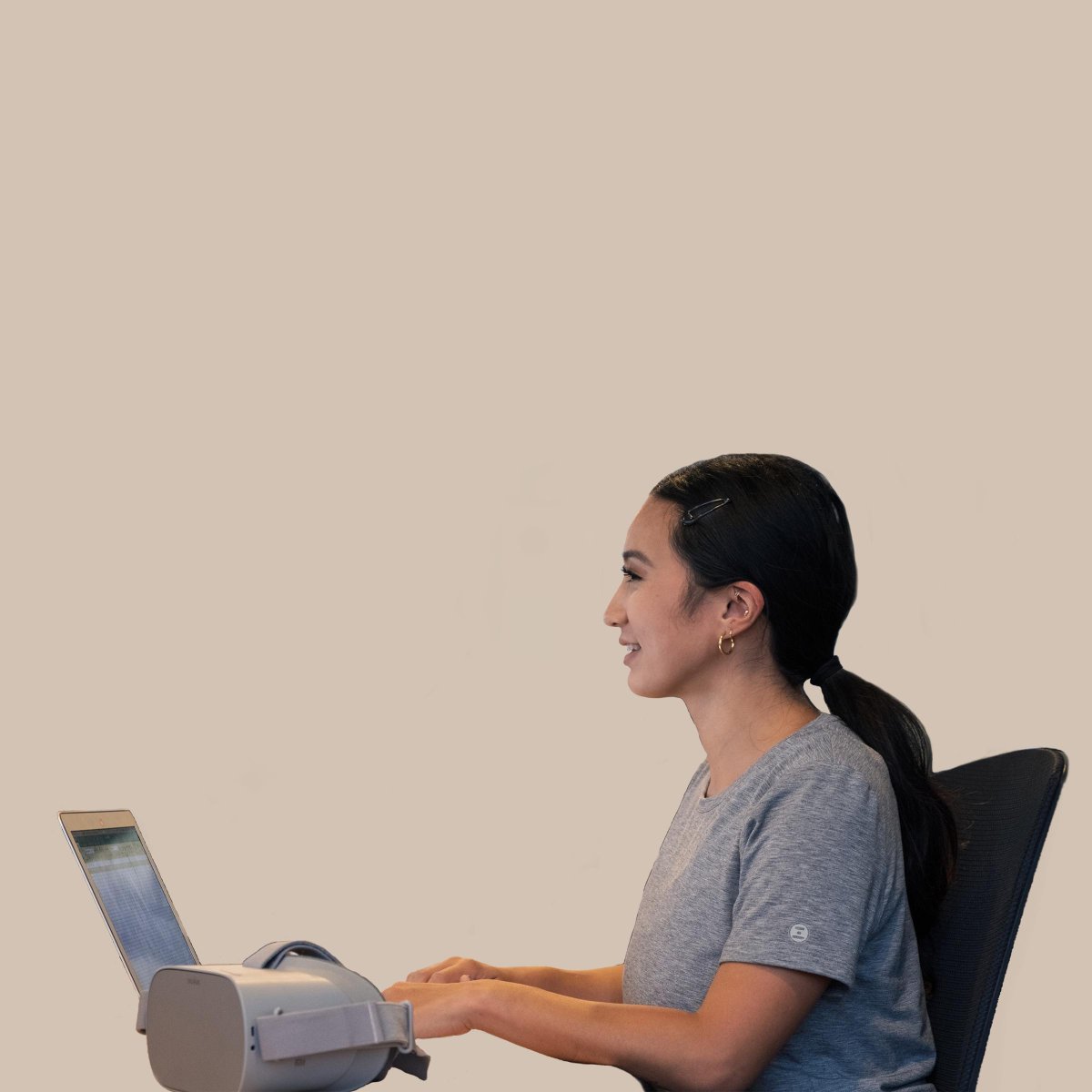 IFGfit's tweet photo. ⁣A shirt that works as hard as you. 🙆

Don't start #Monday without some #support!

Engineered with our PPR #technology, our innovative #proprioceptive #posture shirt interacts with your body to support #alignment of the chest, neck, scapula, + spine.

What are you supported by? https://t.co/zhMhgpzkOz