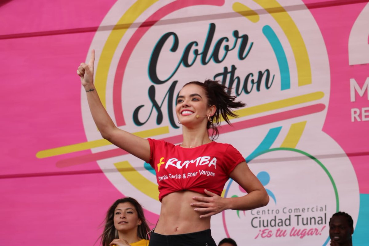 CiudadTunal's tweet image. ¡La color Marathon fue todo un éxito!
Gracias a @elianisgarrido por su clase de rumba y a los más de 1.200 personas que asistieron.
#estulugar #ccctunal #colormarathon