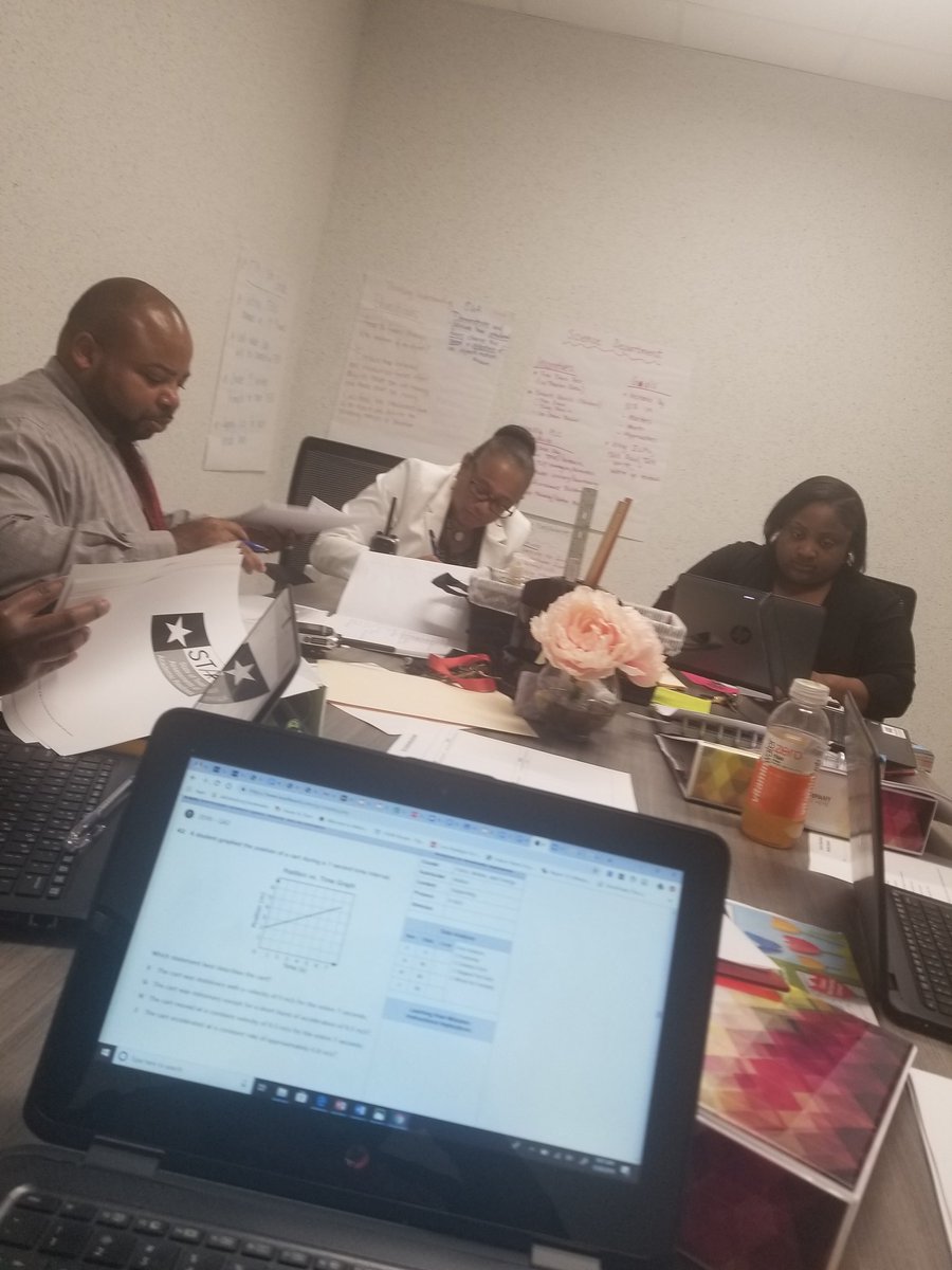 mrssylb's tweet photo. Science TLP's with the AP's. @MeadJaguars #MeadScience https://t.co/3SZP0Liizo