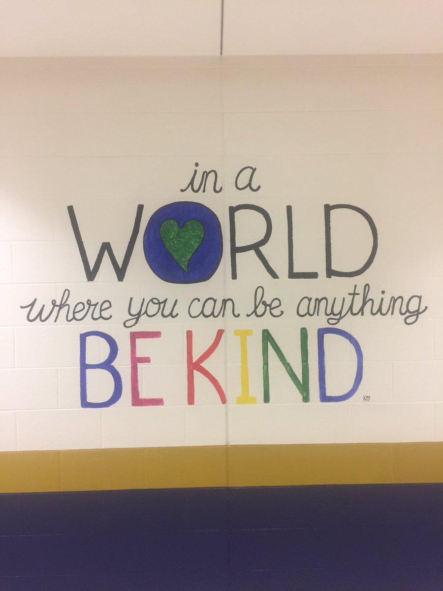 TracyStrickla14's tweet photo. @CuthbertsonMSNC What great messages for Cuthbertson Middle students to see every day! #AGHoulihan #UCPSB2S #UCPSWelcomeBack #UMatterinUCPS https://t.co/lQL3xsjBZP