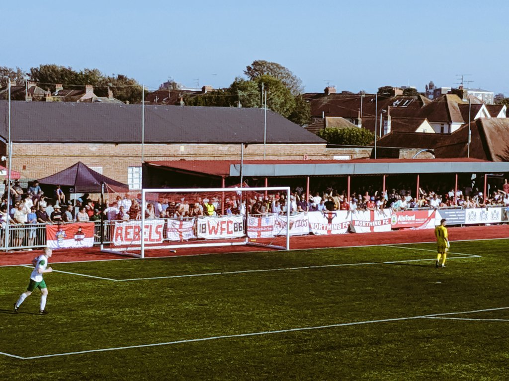 WorthingFC's tweet image. #Attendance 👨‍👩‍👧‍👦

Our attendance today was an outstanding 1684! 💪

Thank you so much for your brilliant support, the lads behind the goal did not stop singing for the full 90 minutes 📣

As always, our fans today were a huge credit to the club ⚽

#WeAreWorthing 🐟🔴