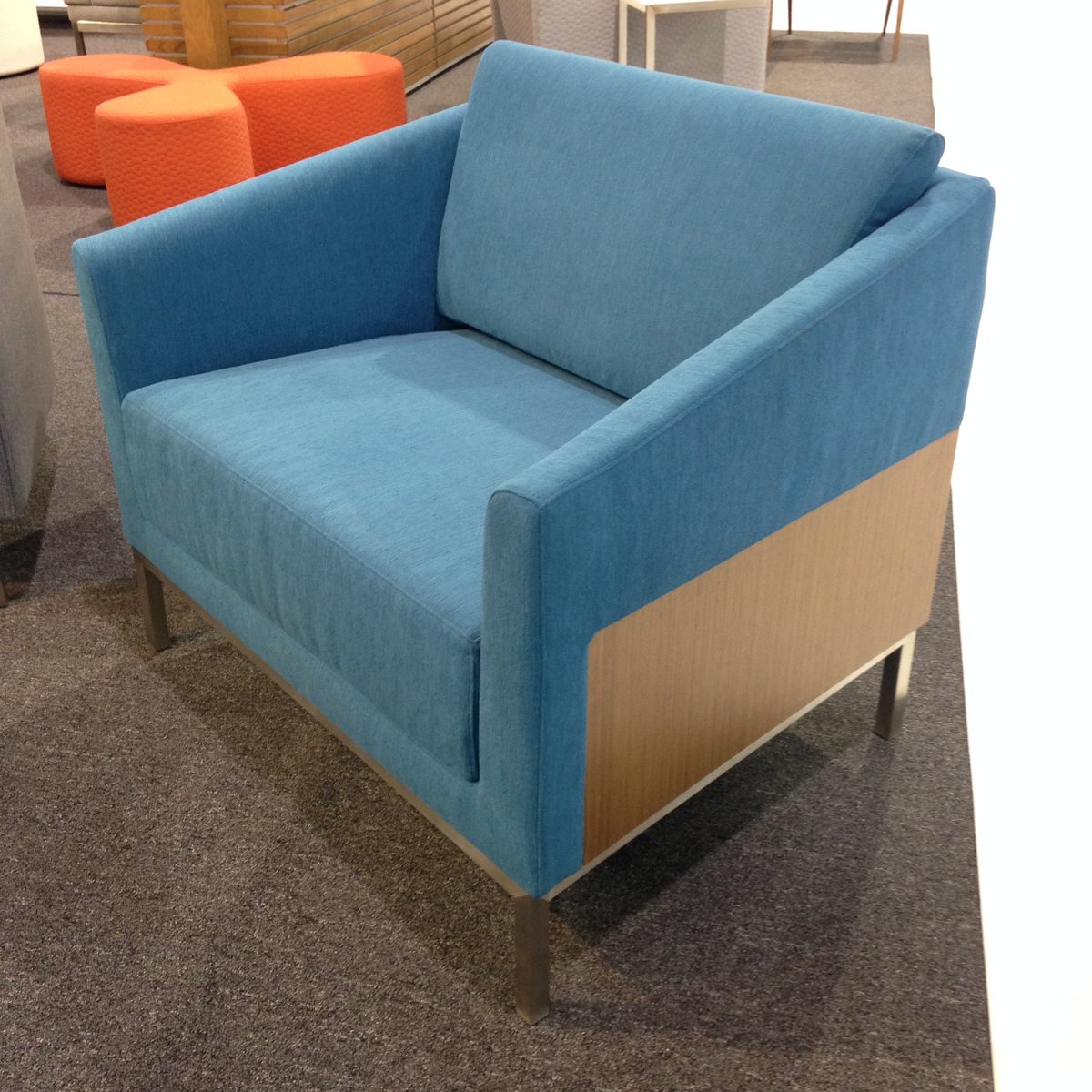 IOA_Furniture's tweet photo. Craftsmanship Counts!
Capri 704

#chair
#furniture
#mondaymotivation
#mondaymood
#neoconeast
#ioafurniture
#productdesign
#healthcaredesign #healthcare #interiordesign #hcdmagazine #contractmagazine #luvmrl #idcdesigners #contractdesign #healingspaces https://t.co/rS2DnfSE7c